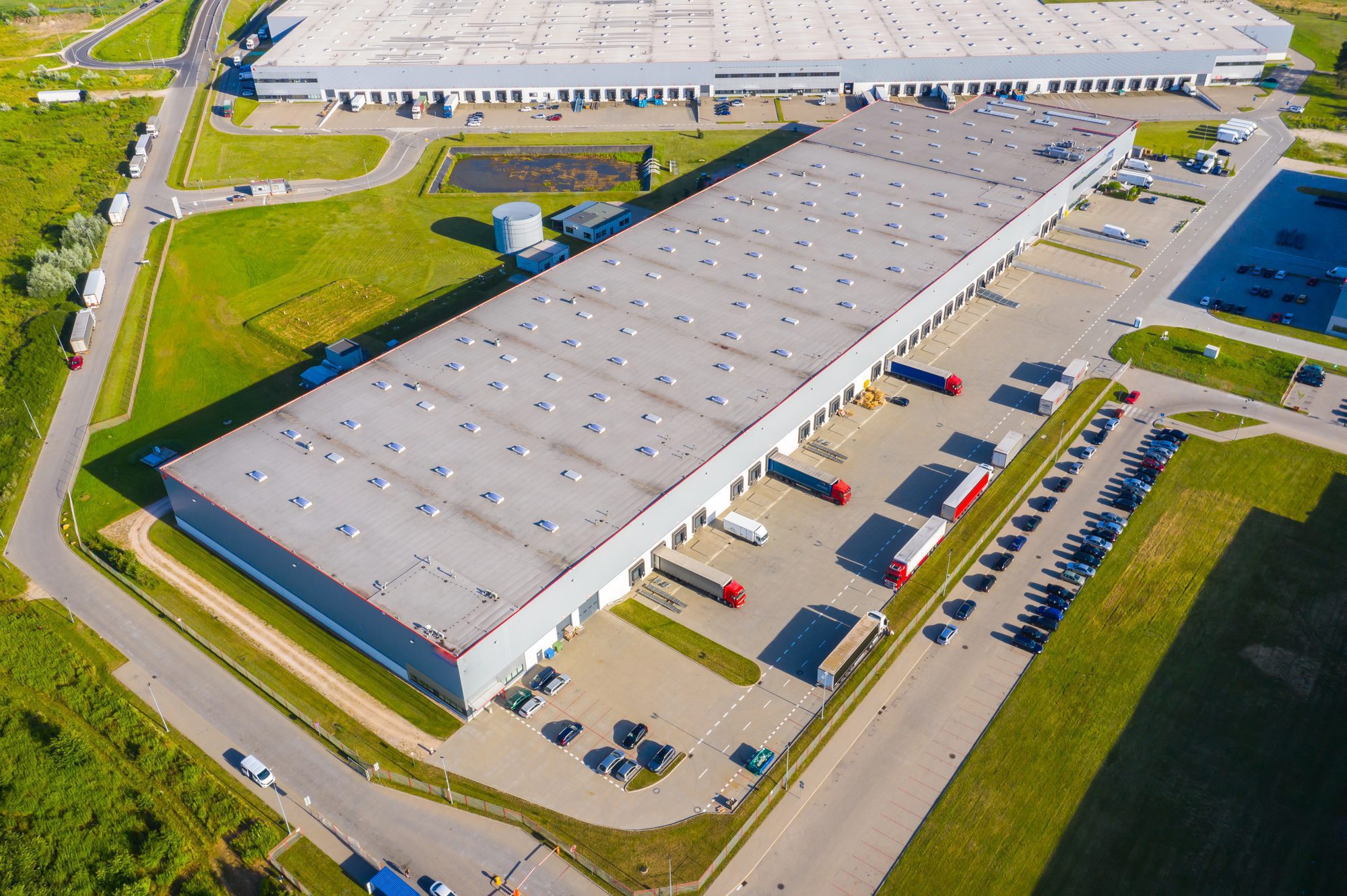 wholesale distribution center