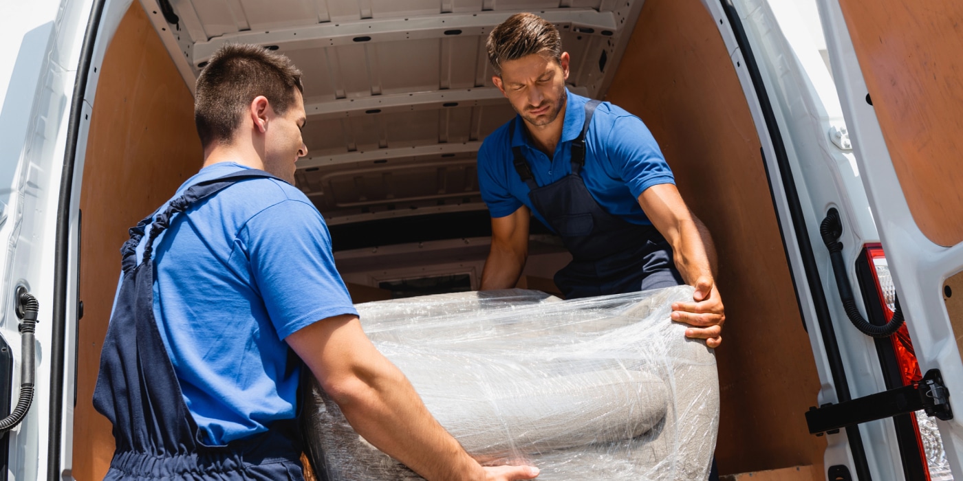 creating omnichannel furniture shopping experiences