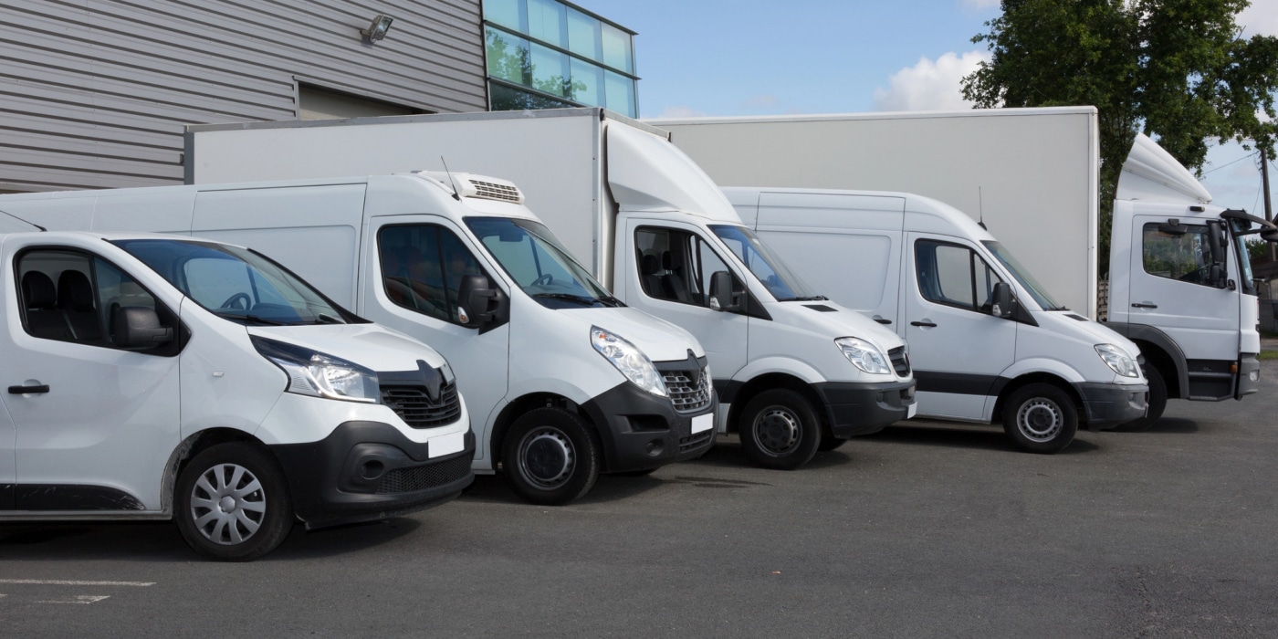 how retailers are optimizing logistics to meet same day delivery demands