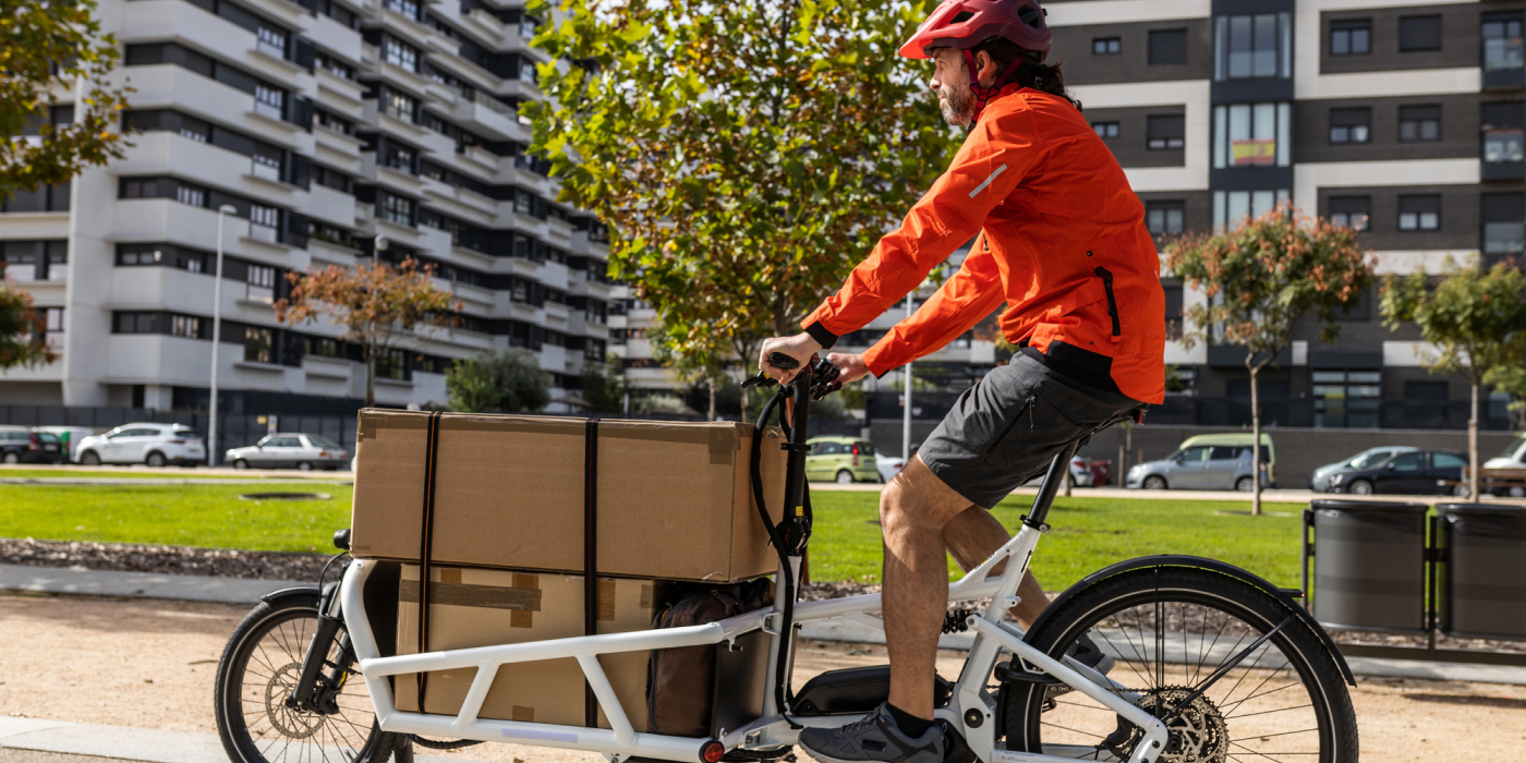 the-impact-of-urbanization-on-retail-delivery-fleet-operations