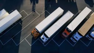 Distribution Planning in a Dynamic Environment